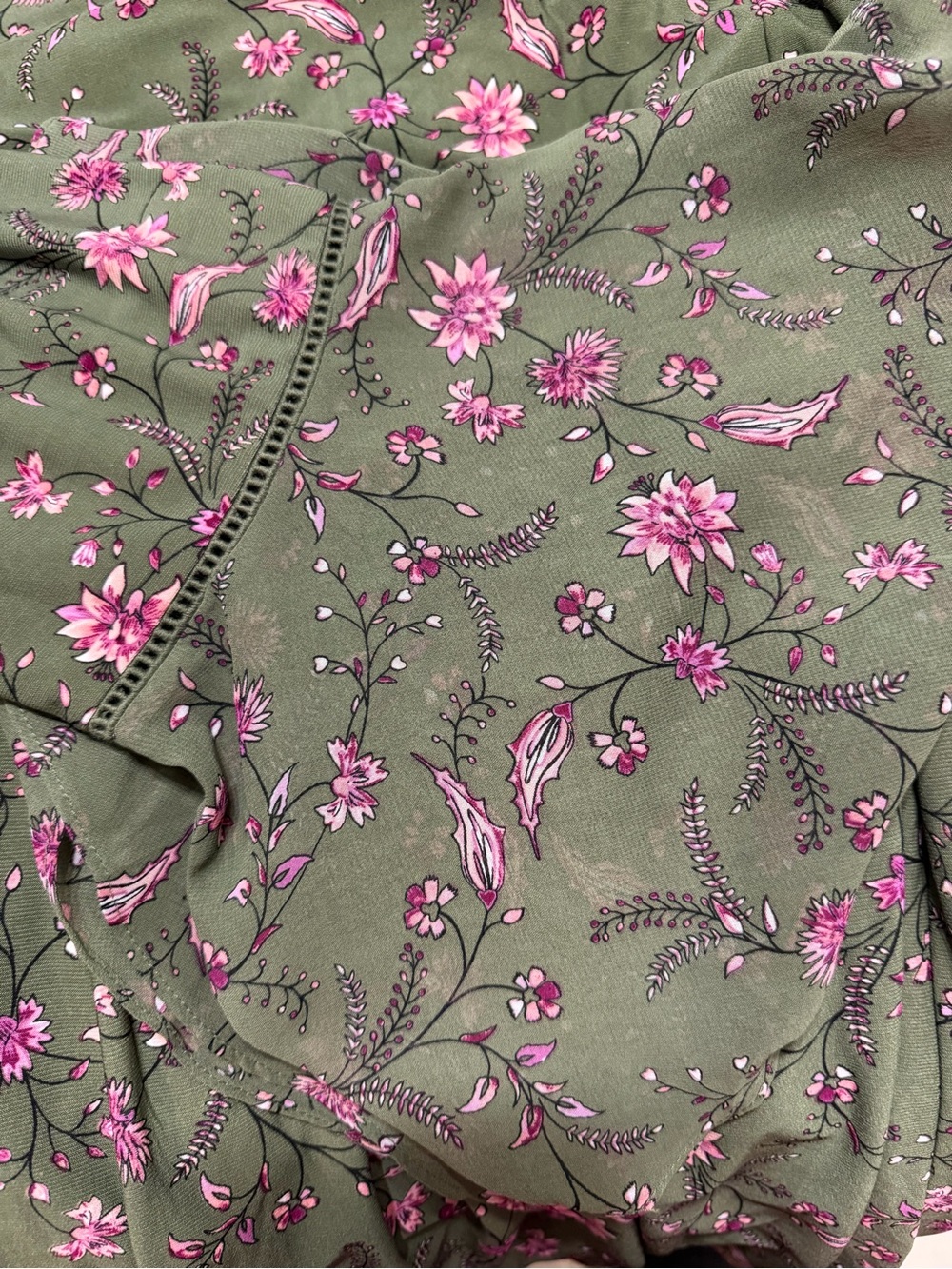 Westport Olive Floral Ruffled-Sleeve Peplum Top - Size L EUC - Picture 6 of 11